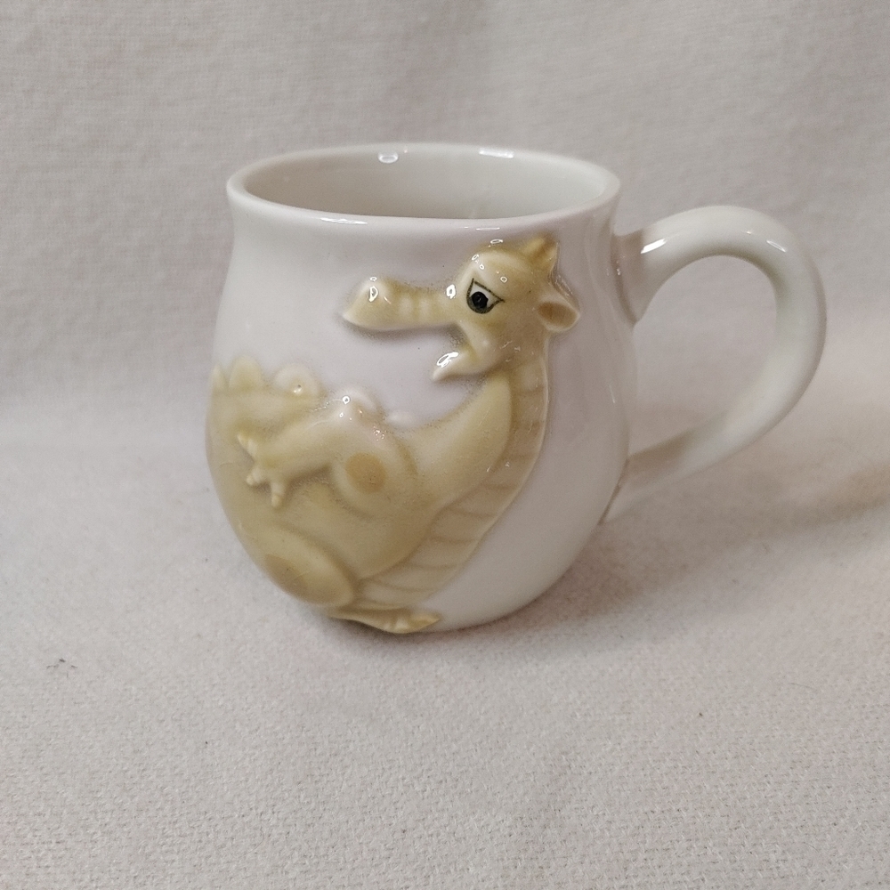 VINTAGE Quon Quon Ceramic Mug Puff